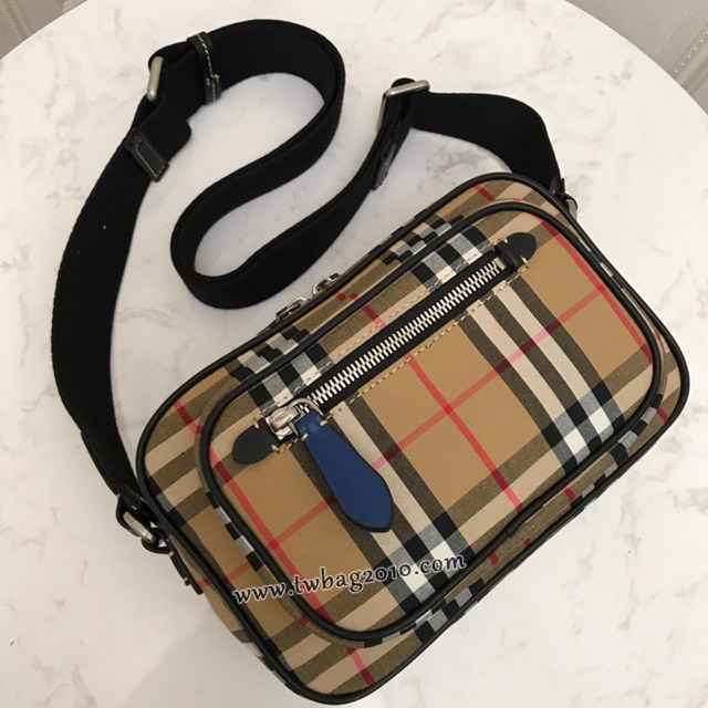 Burberry專門店新款Vintage復古格紋斜背包 巴寶莉肩背相機包男包 yxb1478